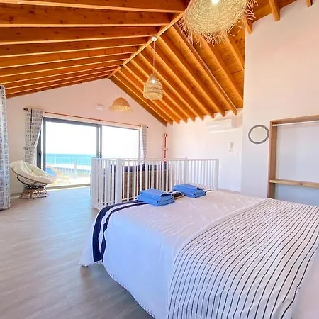 Casa Da Baleia T2 *